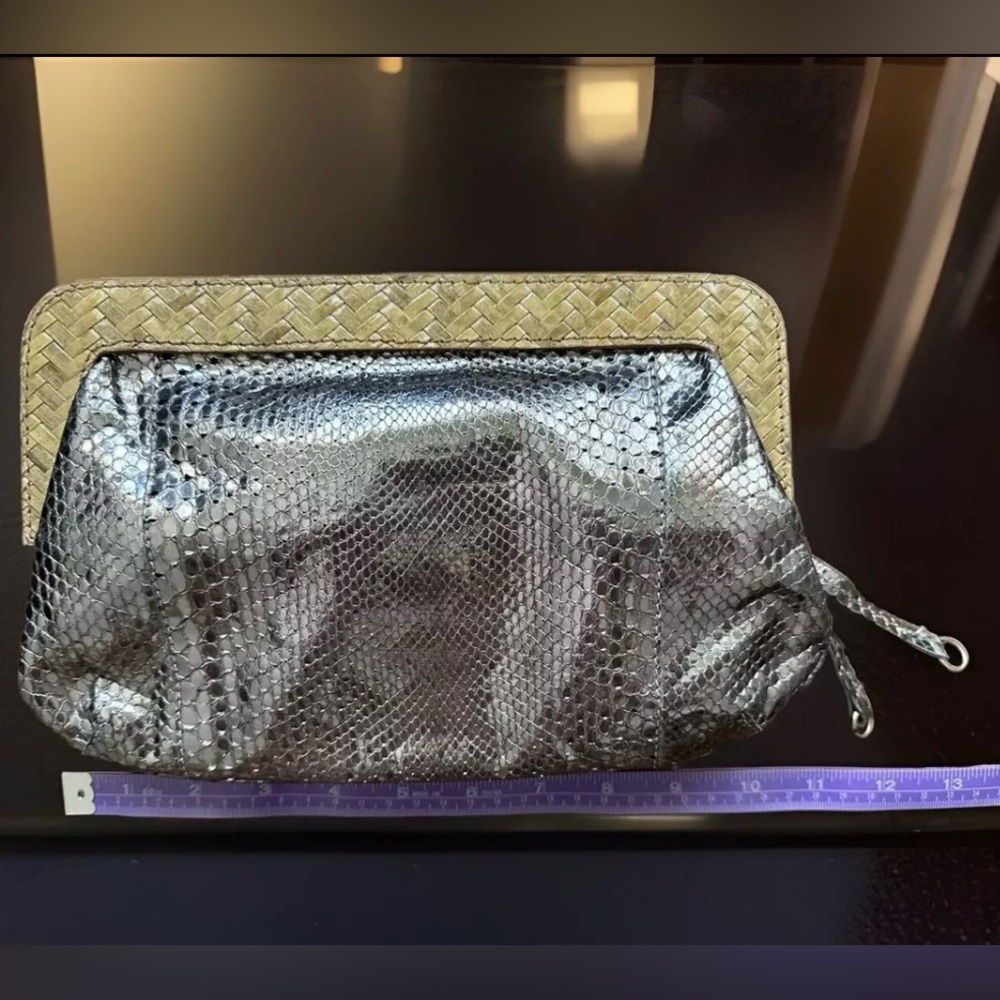 Vtg JCREW Silver Embossed Leather Woven Rattan Clutch Purse Evening Bag Fabulous
